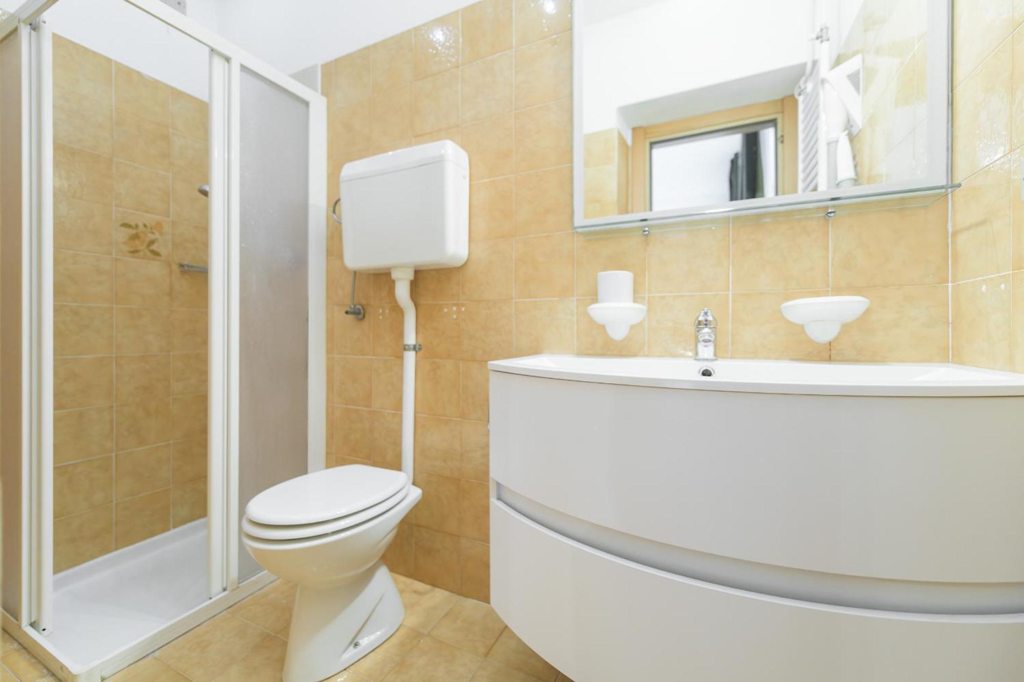 Hotel Garda Bellevue Limone sul Garda Room photo