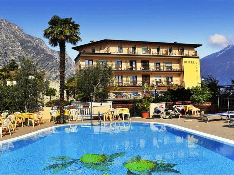 Hotel Garda Bellevue Limone sul Garda Exterior photo